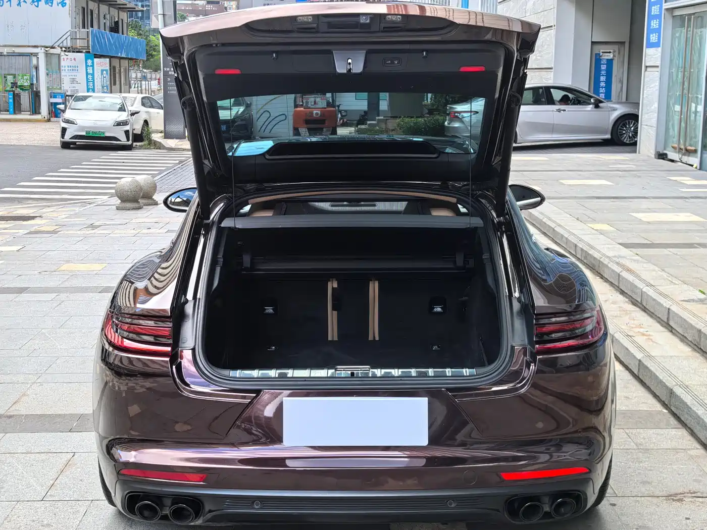 Porsche Panamera фото 13