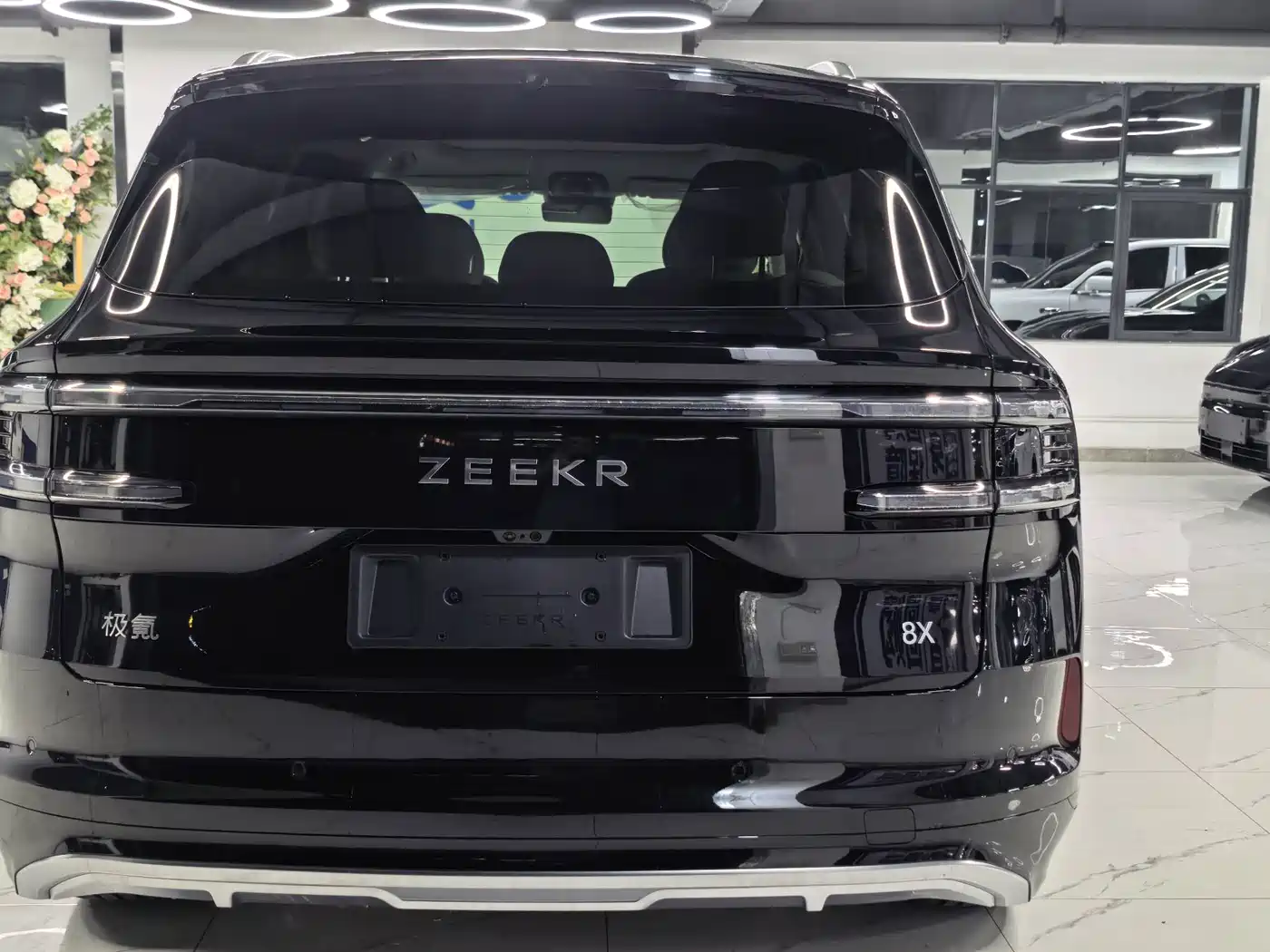 ZEEKR 8X 2026