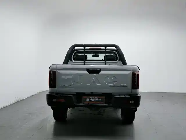 JAC Motors JAC Hunter 2023 Model 2.0T Automatic Diesel 4WD Elite Extended Cab — фото 4
