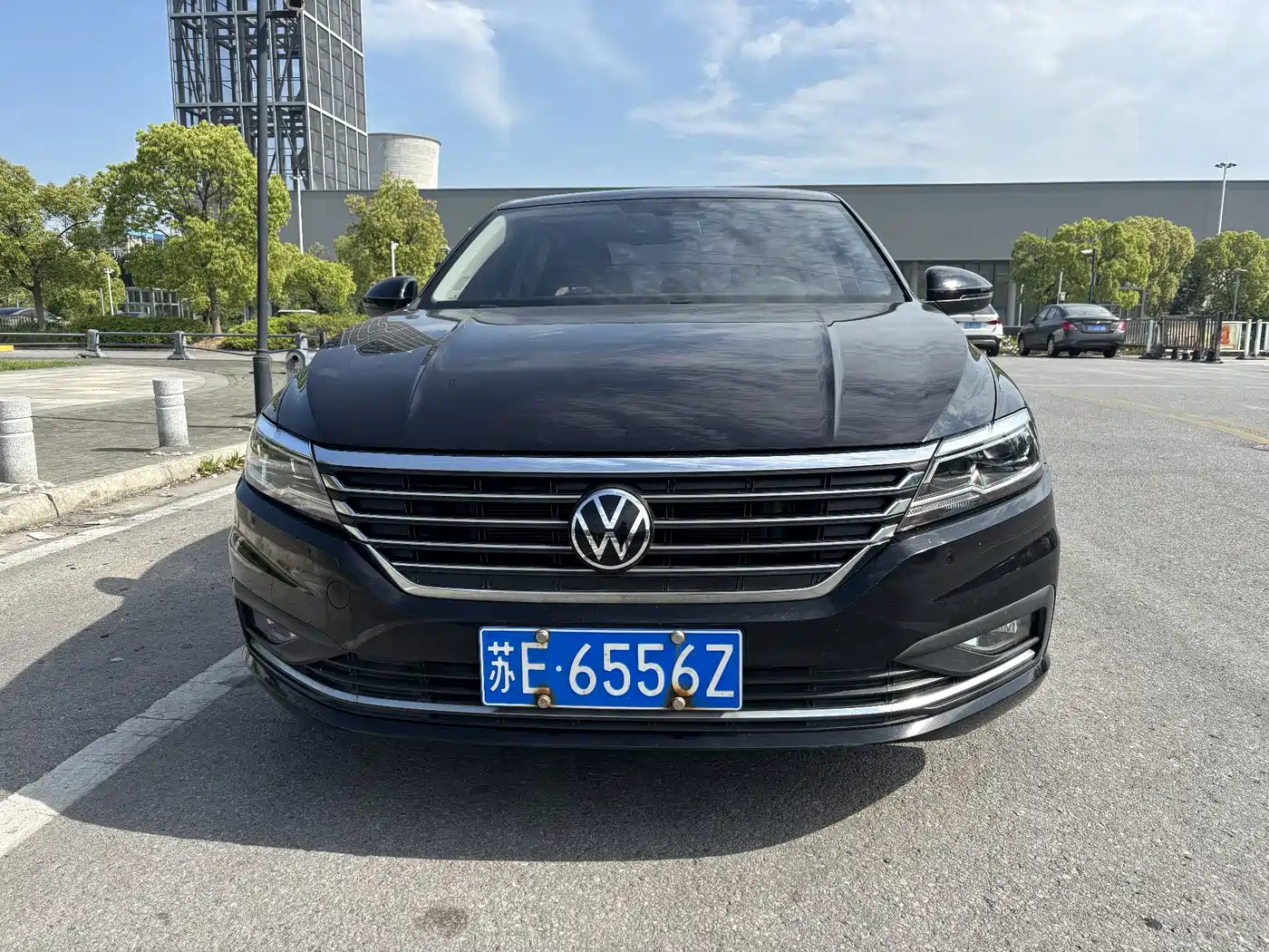 Volkswagen Lavida 2022 1.5L Auto Comfort Edition фото 2