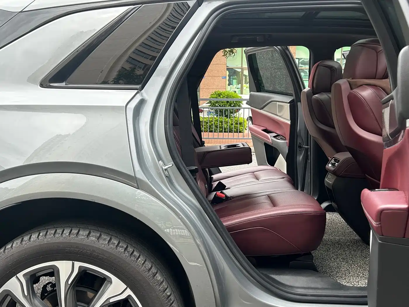 Cadillac XT5 2025 2025 Model 2.0T Platinum