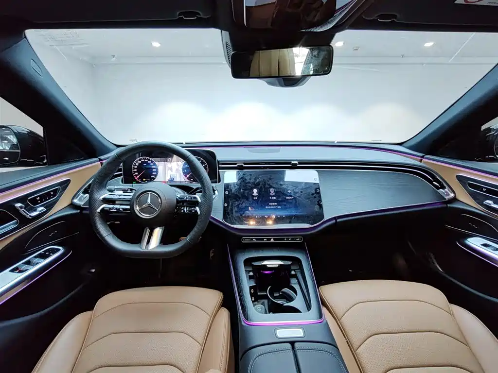 Mercedes-Benz E-Class 2024 E 300 L Fashion Sport фото 13