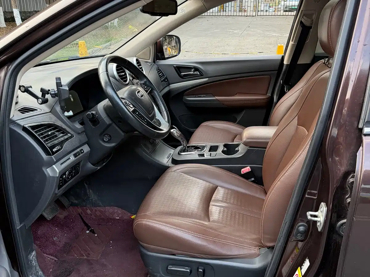 BYD S7 2015 2.0T Upgrade Automatic Flagship фото 11