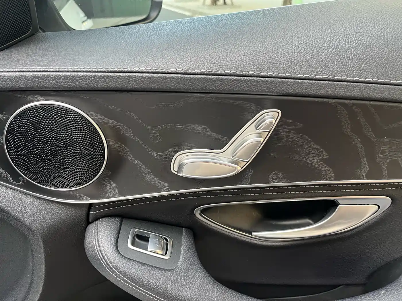 Mercedes-Benz C-Class 2018 C 180 L Fashion Sport Edition фото 27