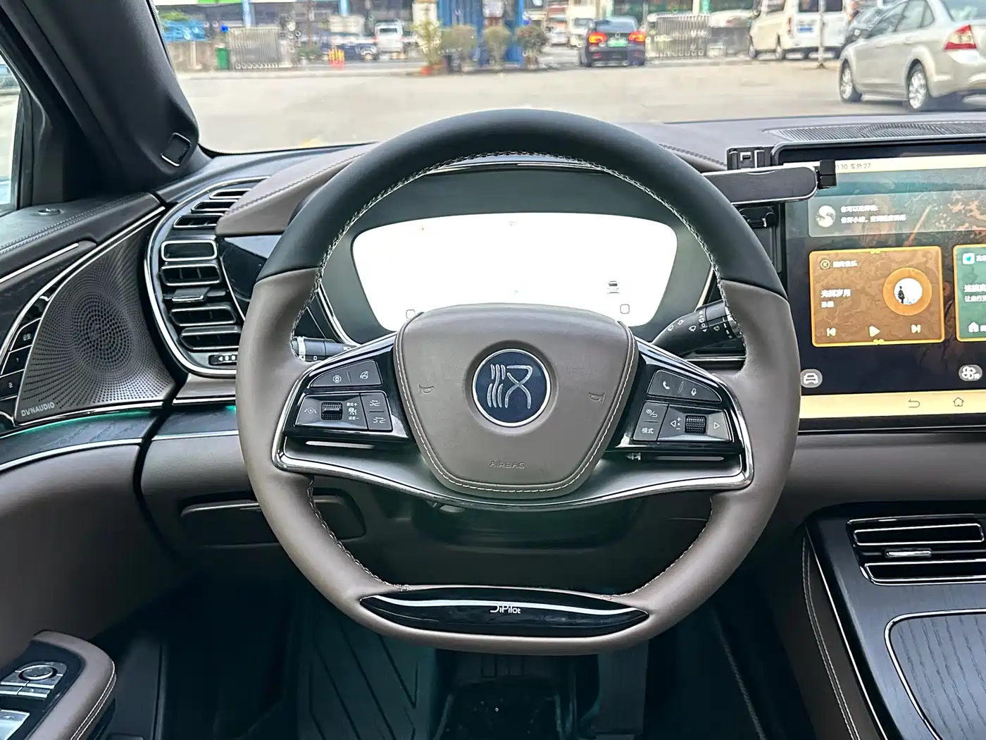 BYD Han 2022 EV Genesis Edition 610KM AWD Premium фото 16