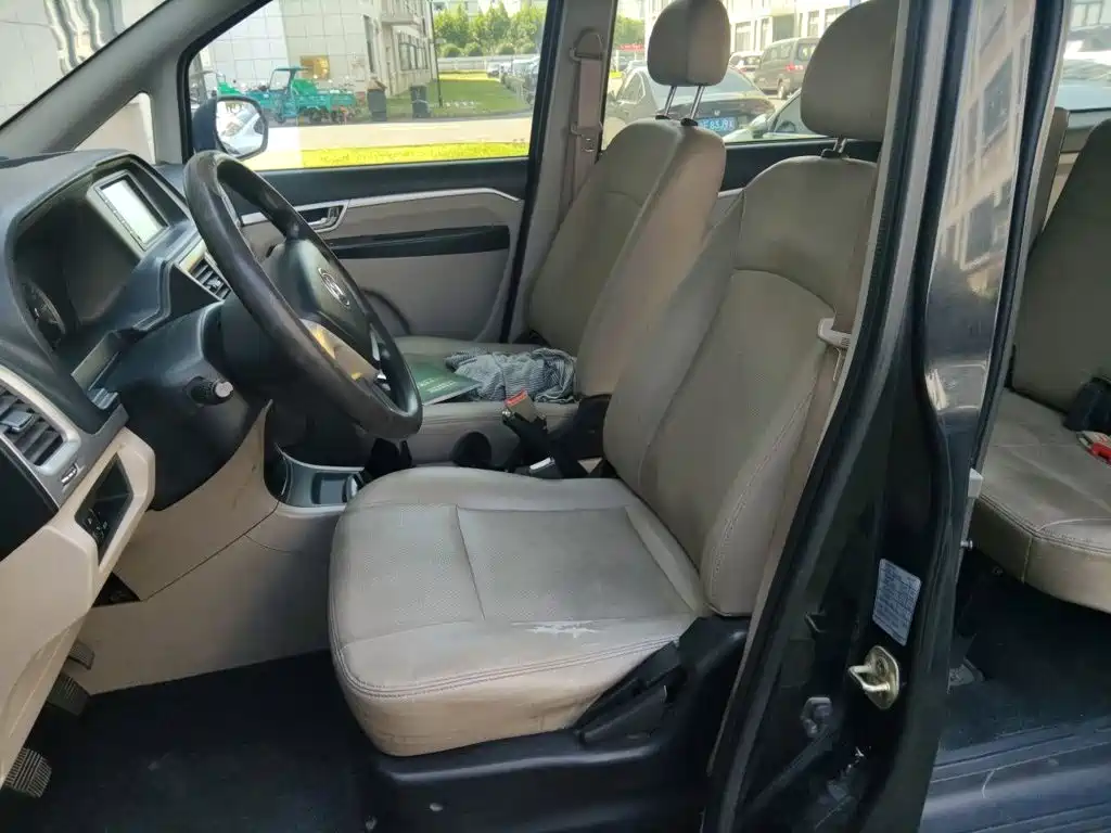Dongfeng ZNA Shuaike 2016 2016 1.5L Manual Luxury