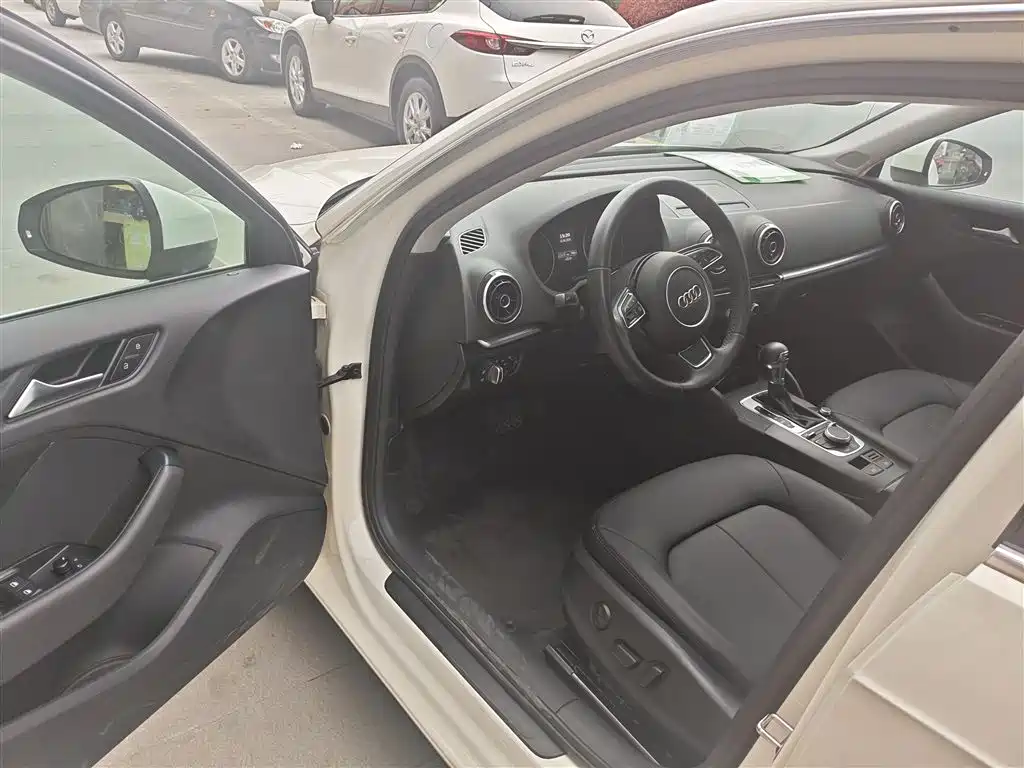Audi A3 2014 Sportback 35 TFSI Automatic Fashion фото 16