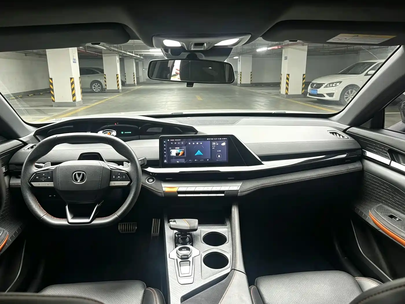 CHANGAN UNI-V