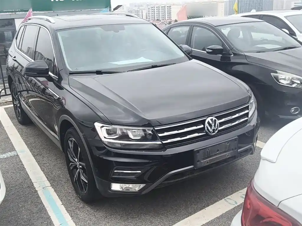 Volkswagen Tiguan L 2019 Facelift 330TSI Auto 2WD Smart Luxury China VI фото 4