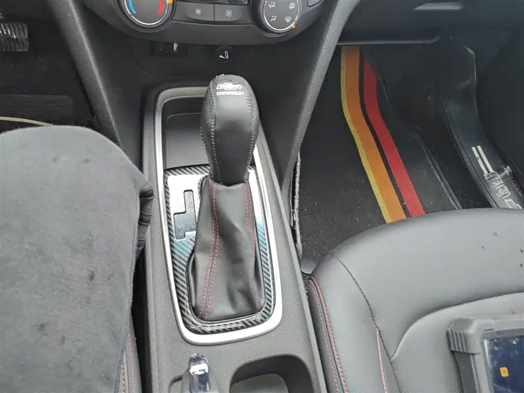 Chevrolet Monza 2022 Mild Hybrid RS 330T Automatic Comfort Edition фото 10