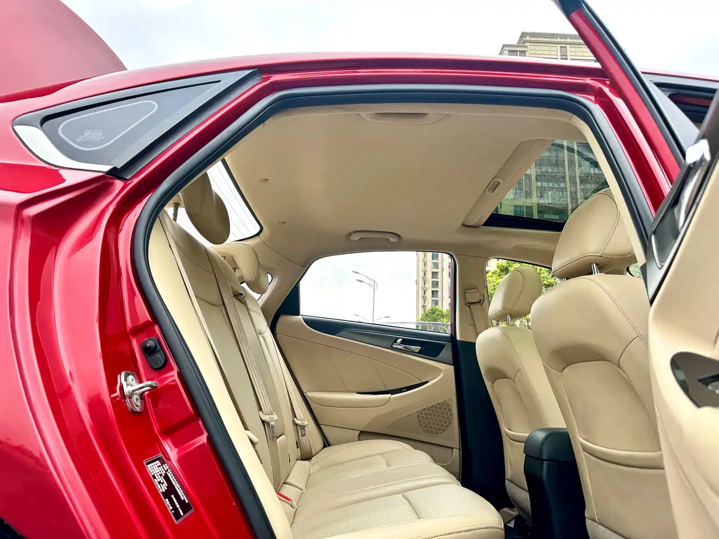 Фото 26 - Changan Eado