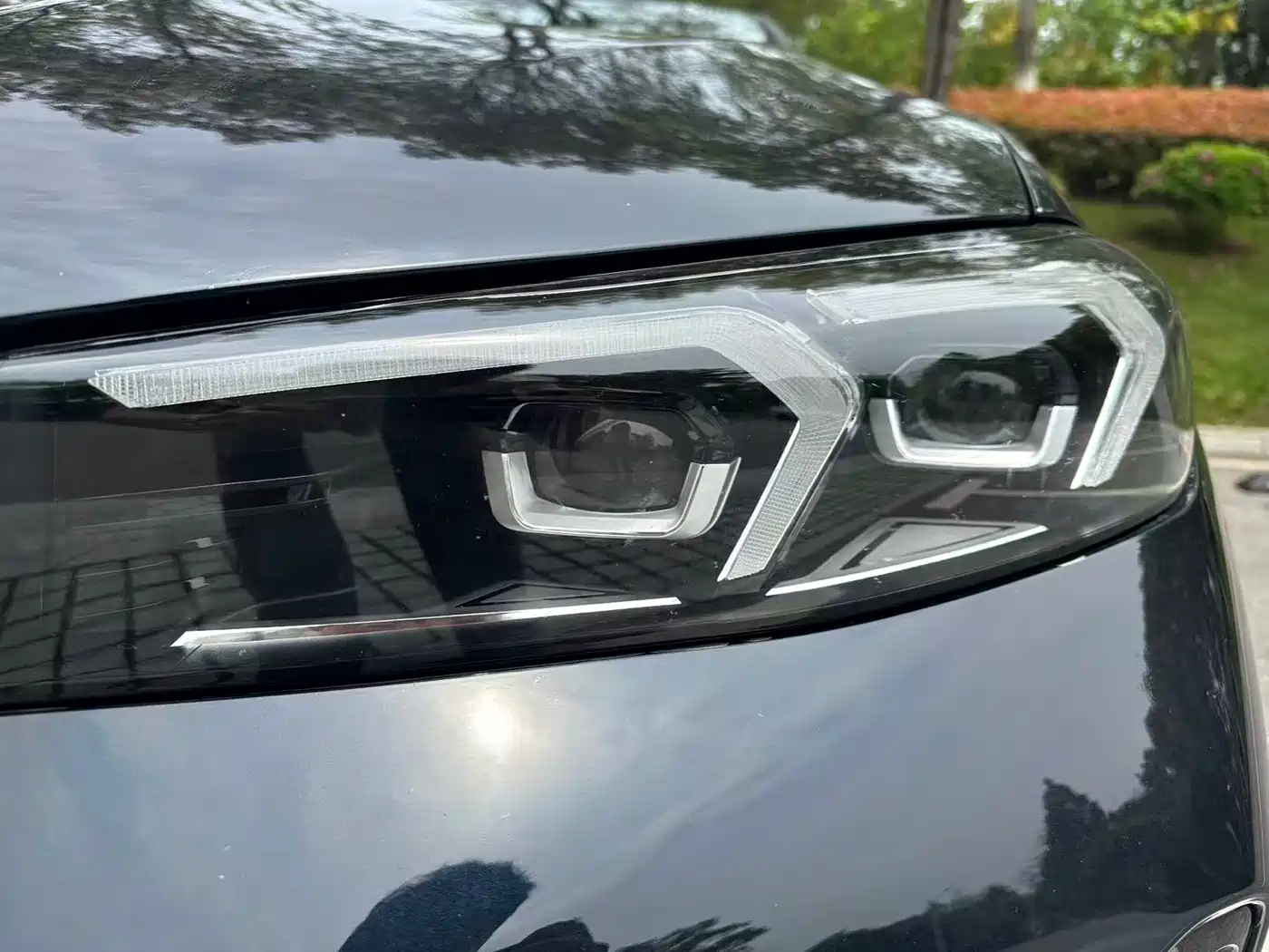 BMW 3 Series 2024 325Li M Sport Shadowline Package фото 12