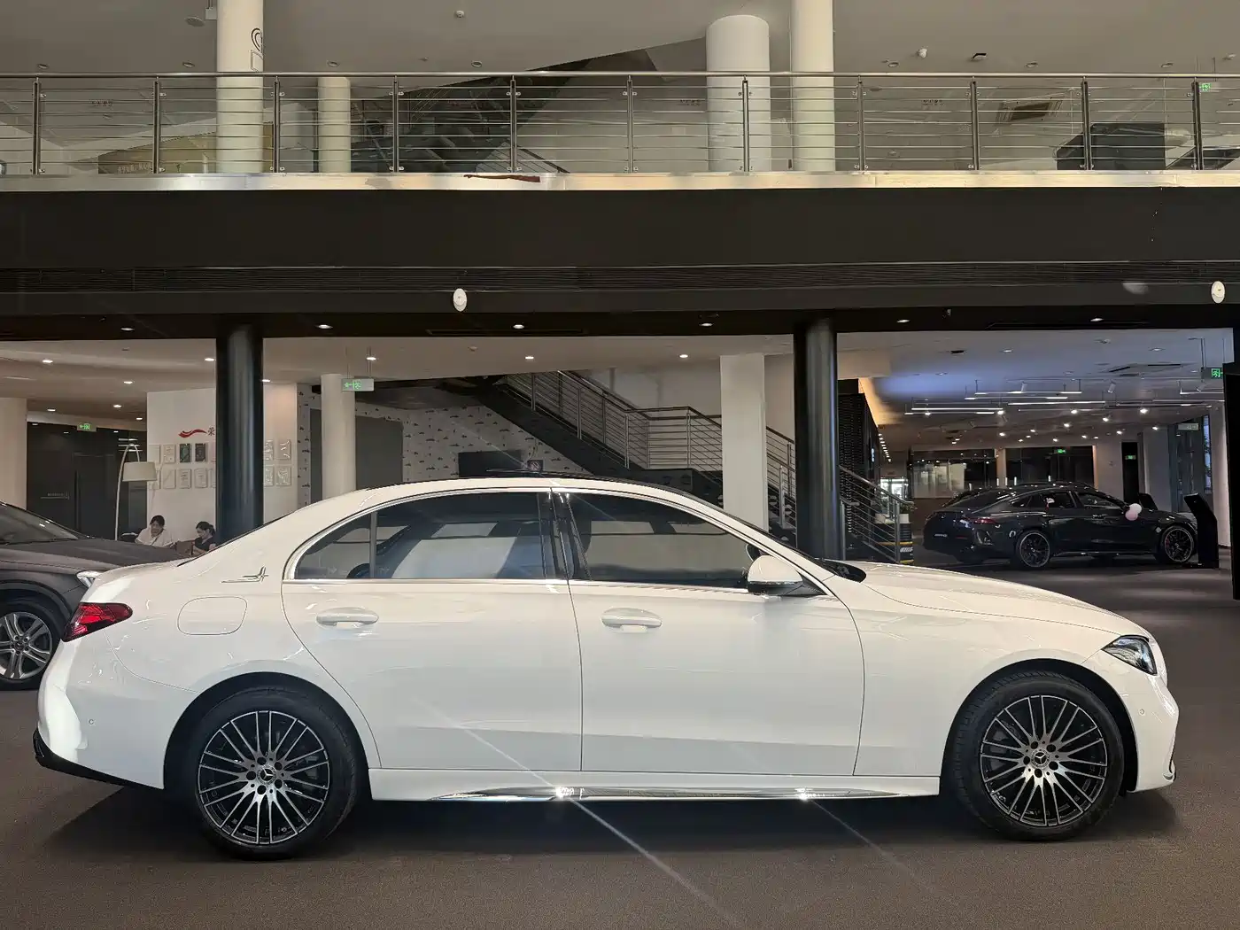 Mercedes-Benz C-Class, миниатюра 3