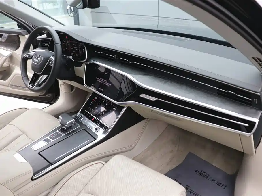 Audi A6L 2022 55 TFSI quattro Flagship Elegance фото 22