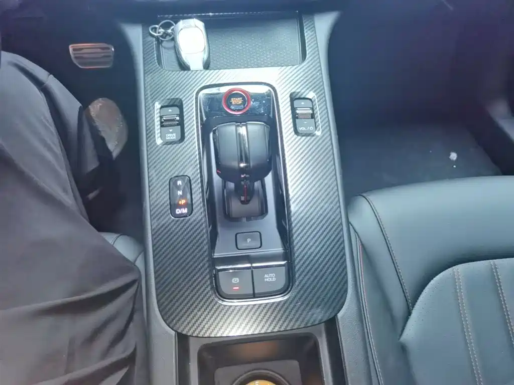 GAC Trumpchi Trumpchi Emkoo 2023 270T DCT J15 Edition фото 10