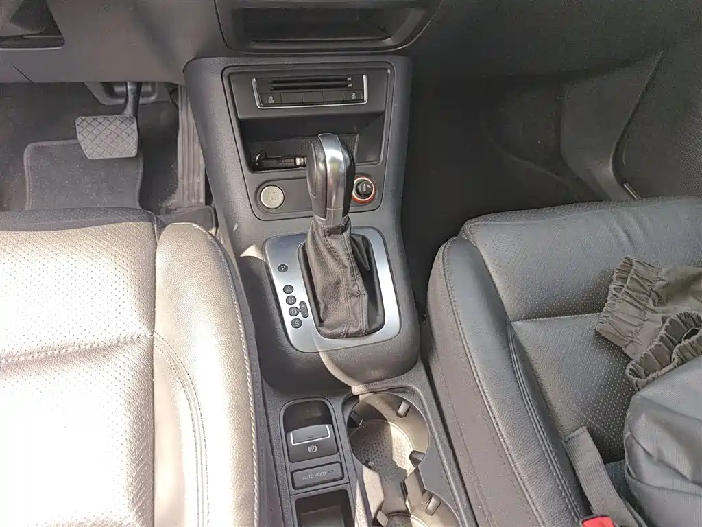 Volkswagen Tiguan 2015 1.8TSI Automatic 2WD Highline фото 14