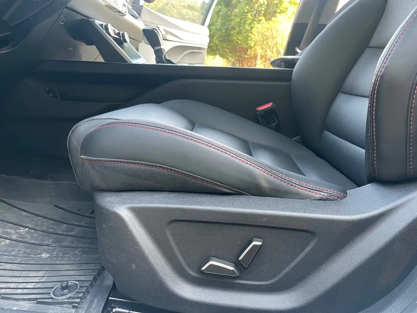 GEELY AUTOMOBILE BINRUI