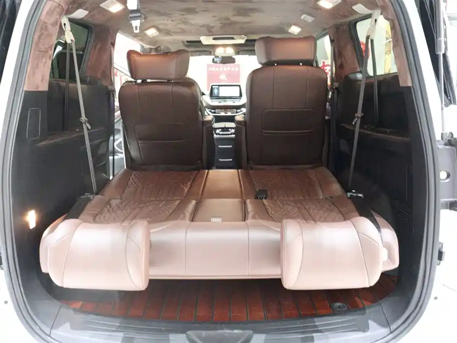 SAIC Maxus Maxus G20 2021 PLUS 2.0T Gasoline Automatic Luxury Edition фото 29