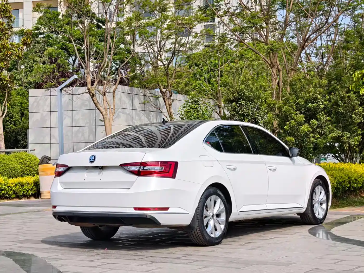 Škoda Superb 2018 TSI330 DSG Comfort Edition China V фото 7