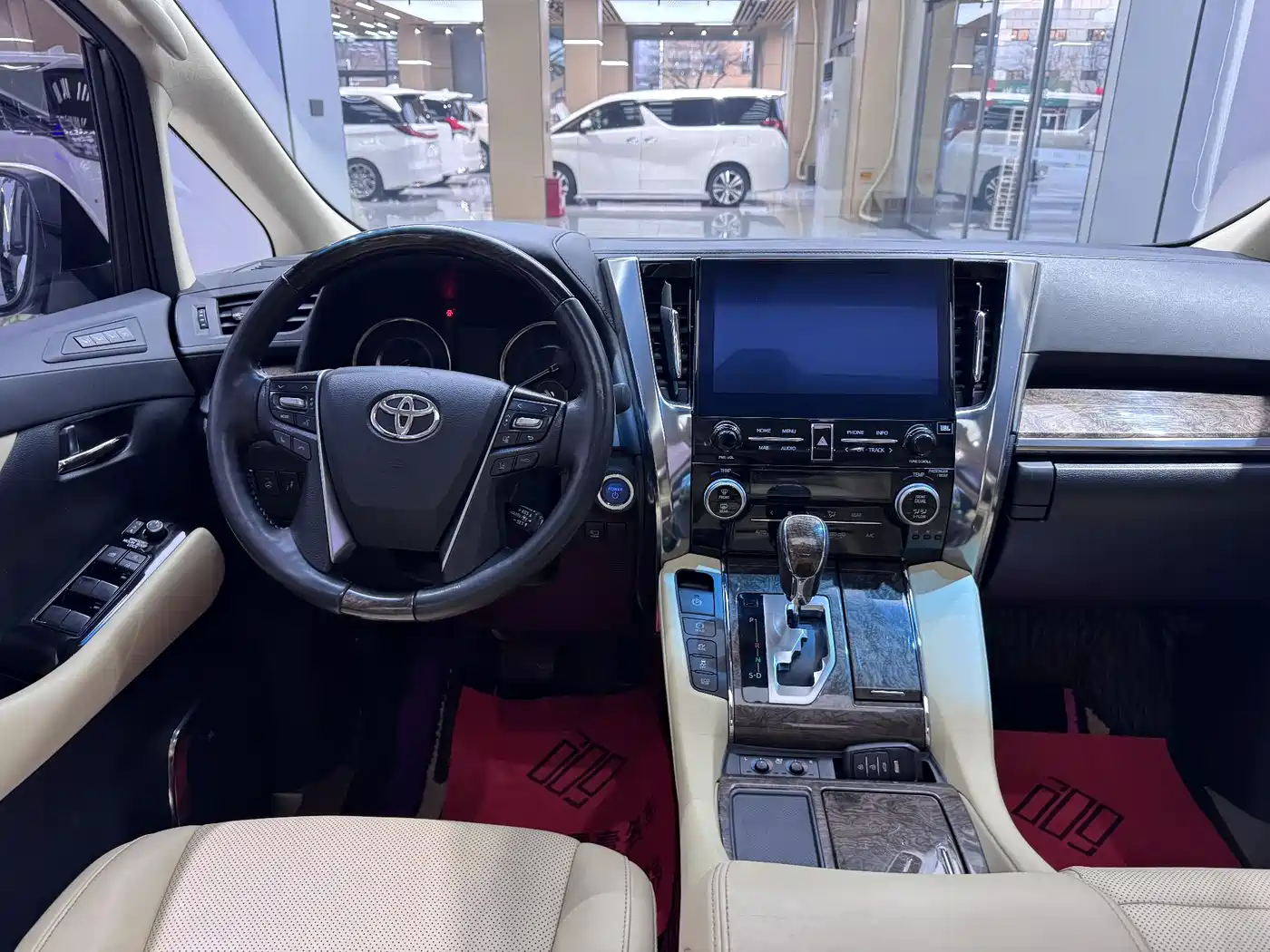 Toyota Alphard 2021 Hybrid 2.5L Premium фото 16