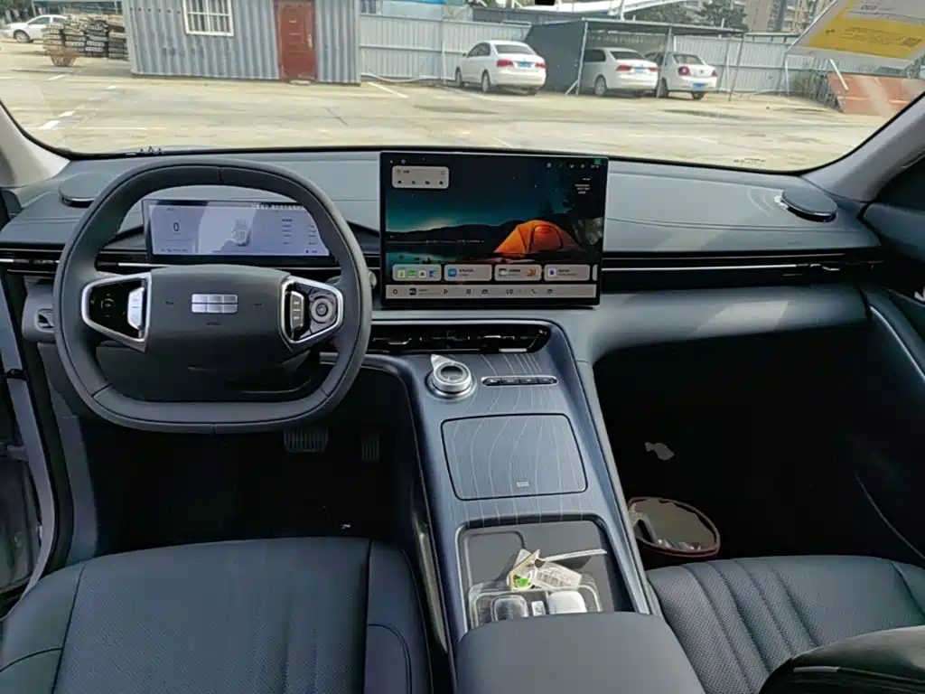 Geely Galaxy Galaxy E5 2026 2026 530km Voyager Edition