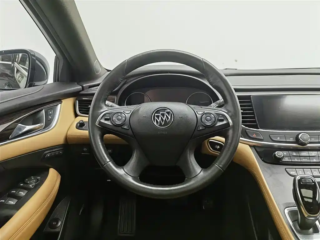 Buick LaCrosse 2016 Model 28T Luxury фото 11