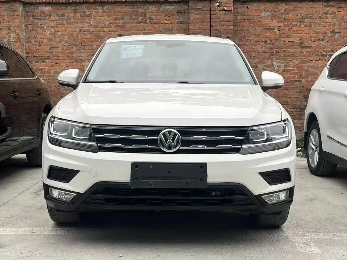 Volkswagen Tiguan L 2019 330TSI Automatic 2WD Trend Edition China VI фото 2