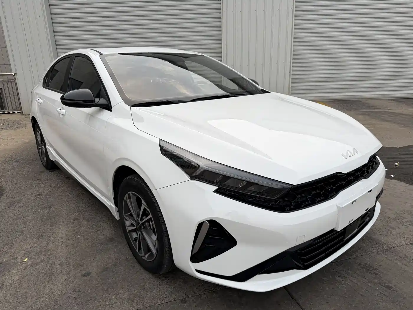 Kia K3 2023 1.4T DCT Premium Edition фото 3