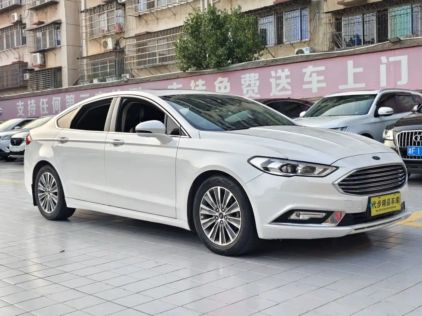 Фото 3 - Ford Mondeo