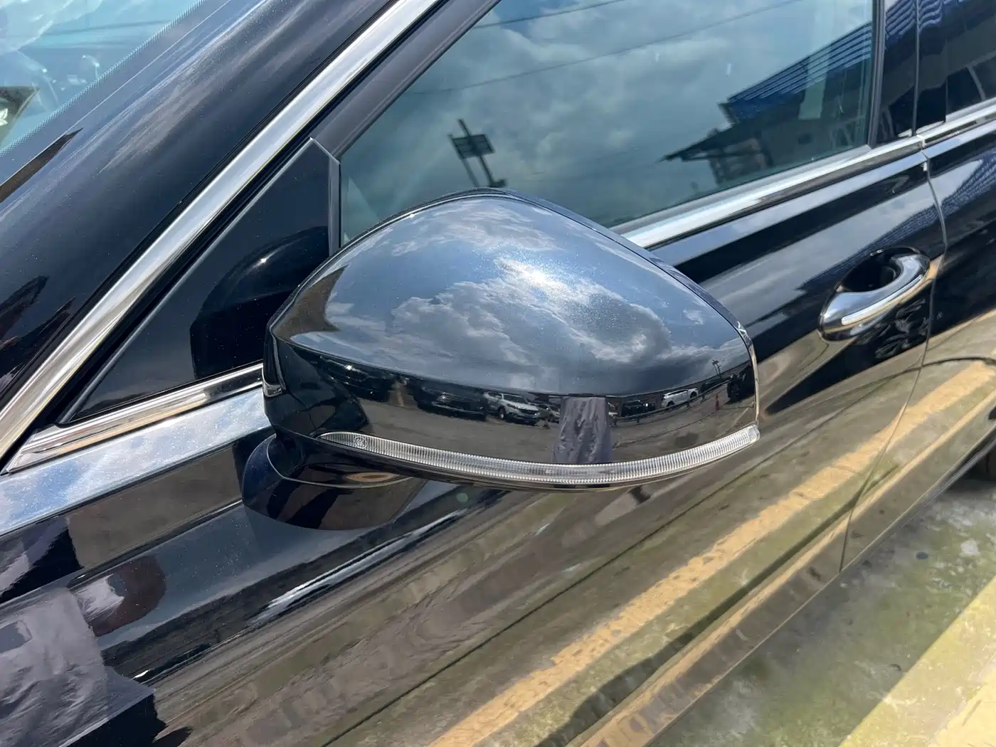 Hongqi H5 2020 1.8T Automatic Smart Connection Qi Rhythm Edition фото 9