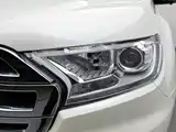 Фото 7 - Ford Everest