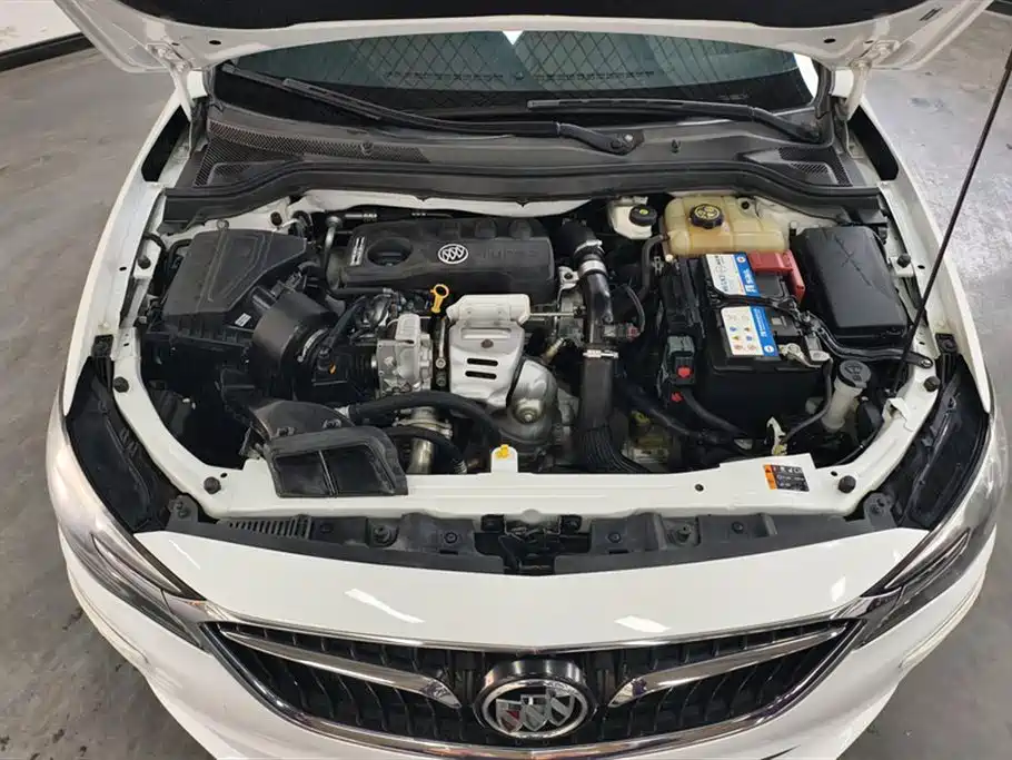 Buick Excelle 2019 15T DCT Connected Elite Type China VI фото 10