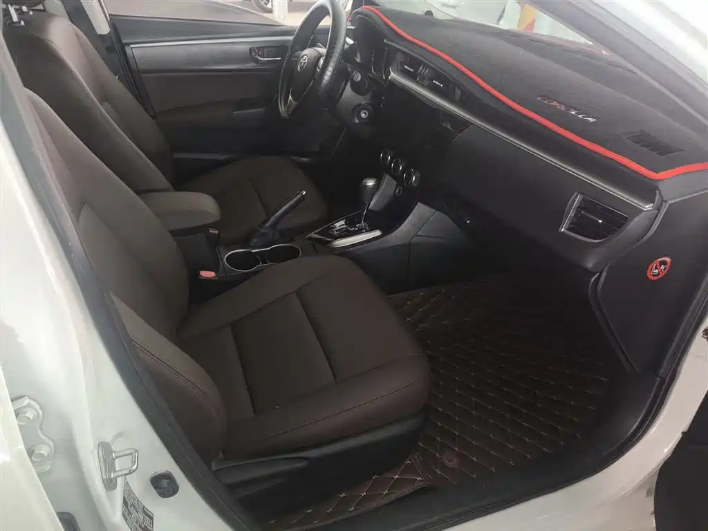 Toyota Levin 2016 1.6G CVT Elite Edition фото 17