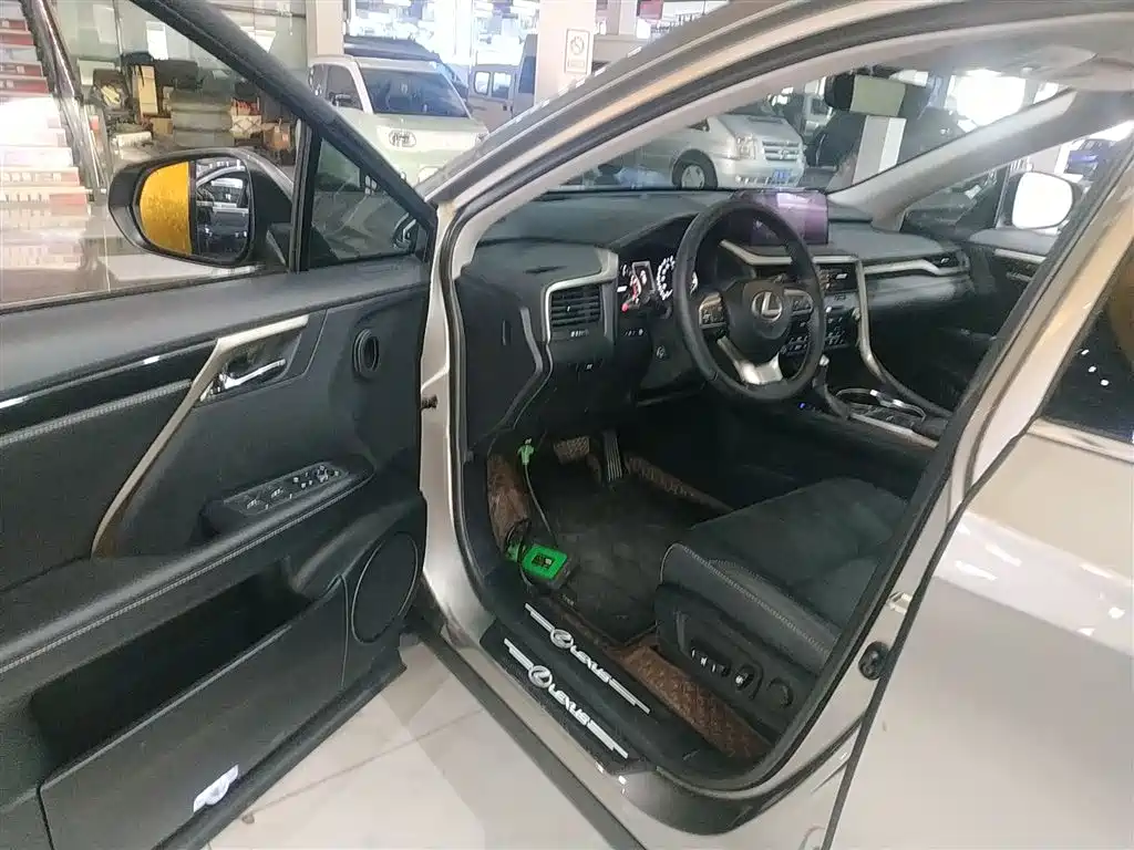LEXUS RX