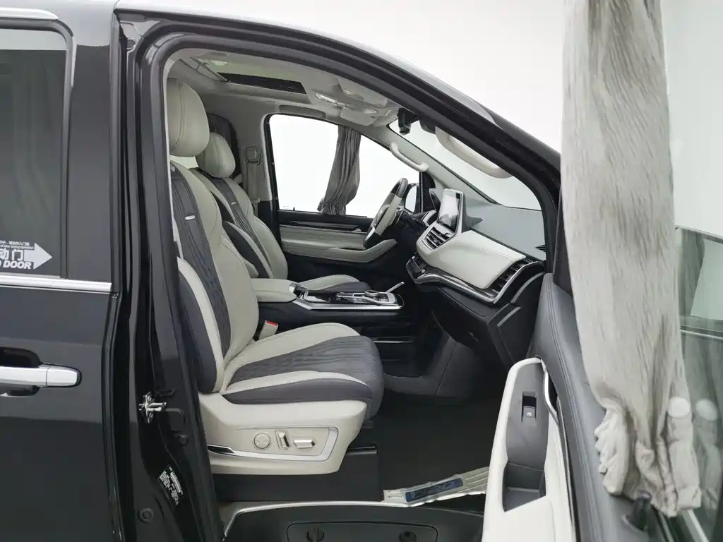 Maxus G20 2019 2020 2.0T Gasoline Automatic Smart Premium