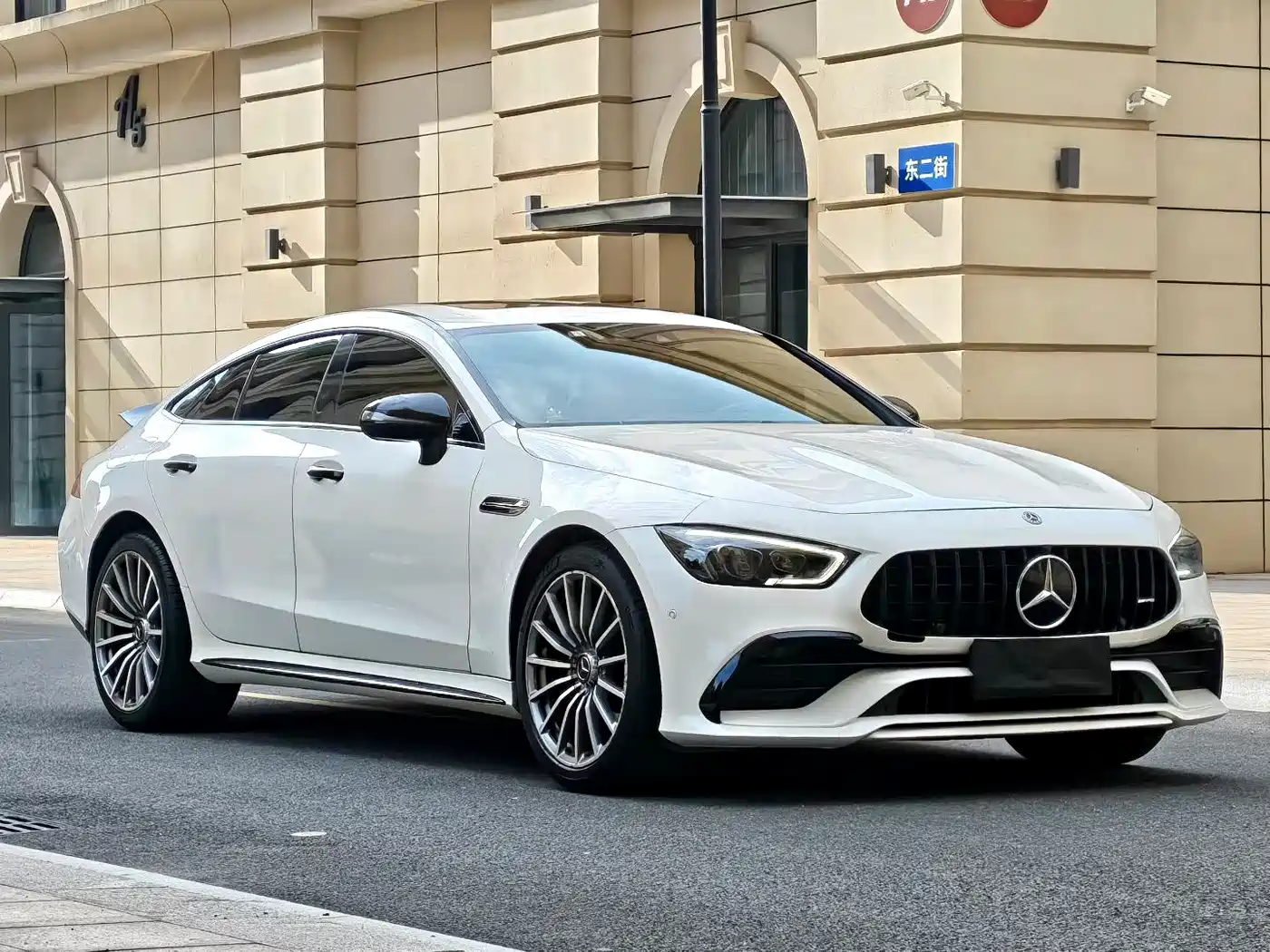 Mercedes-Benz AMG GT 2019 AMG GT 50 4-Door Coupe фото 3