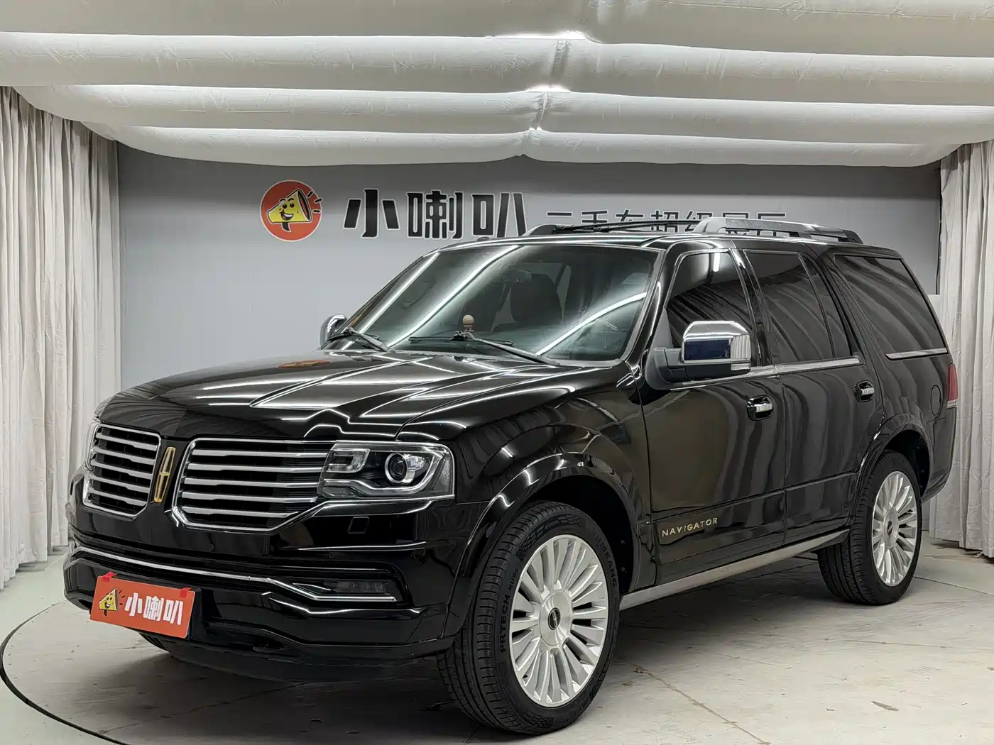 LINCOLN NAVIGATOR
