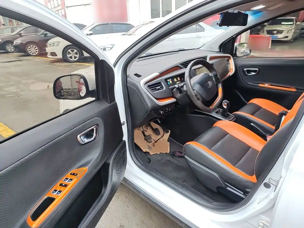 Geely Yuanjing X1 2018 2017 1.3L Manual Crazy Fun Edition