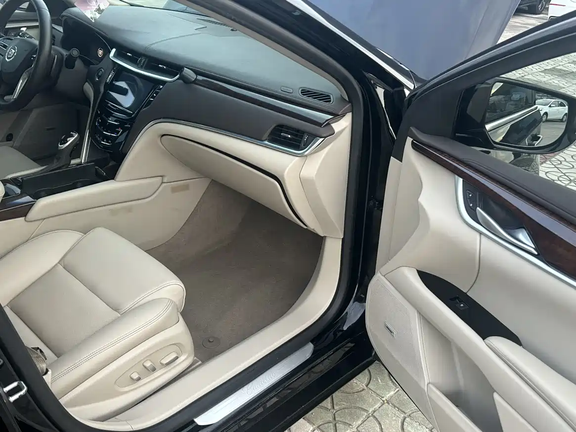 Cadillac XTS 2014 28T Elite фото 6