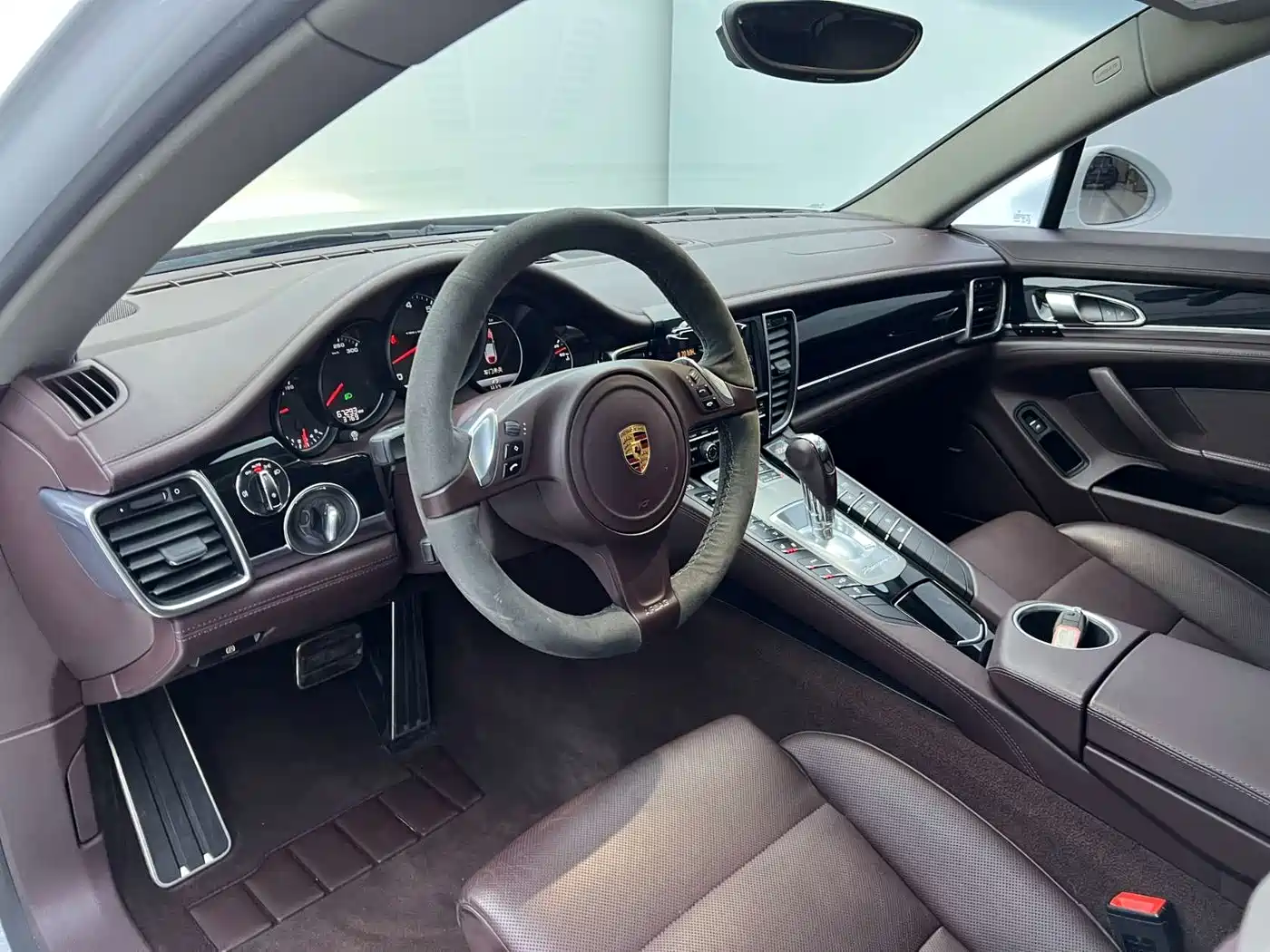 Porsche Panamera 2016 Panamera 4 Executive Edition 3.0T фото 9