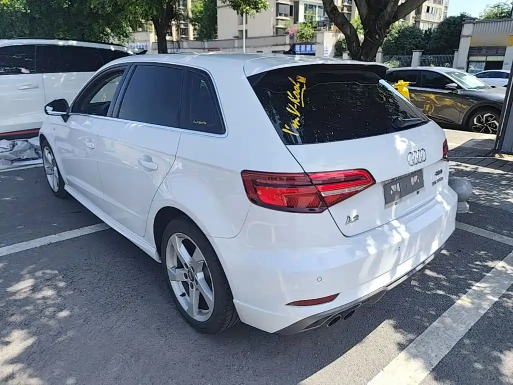 Фото 5 - Audi A3