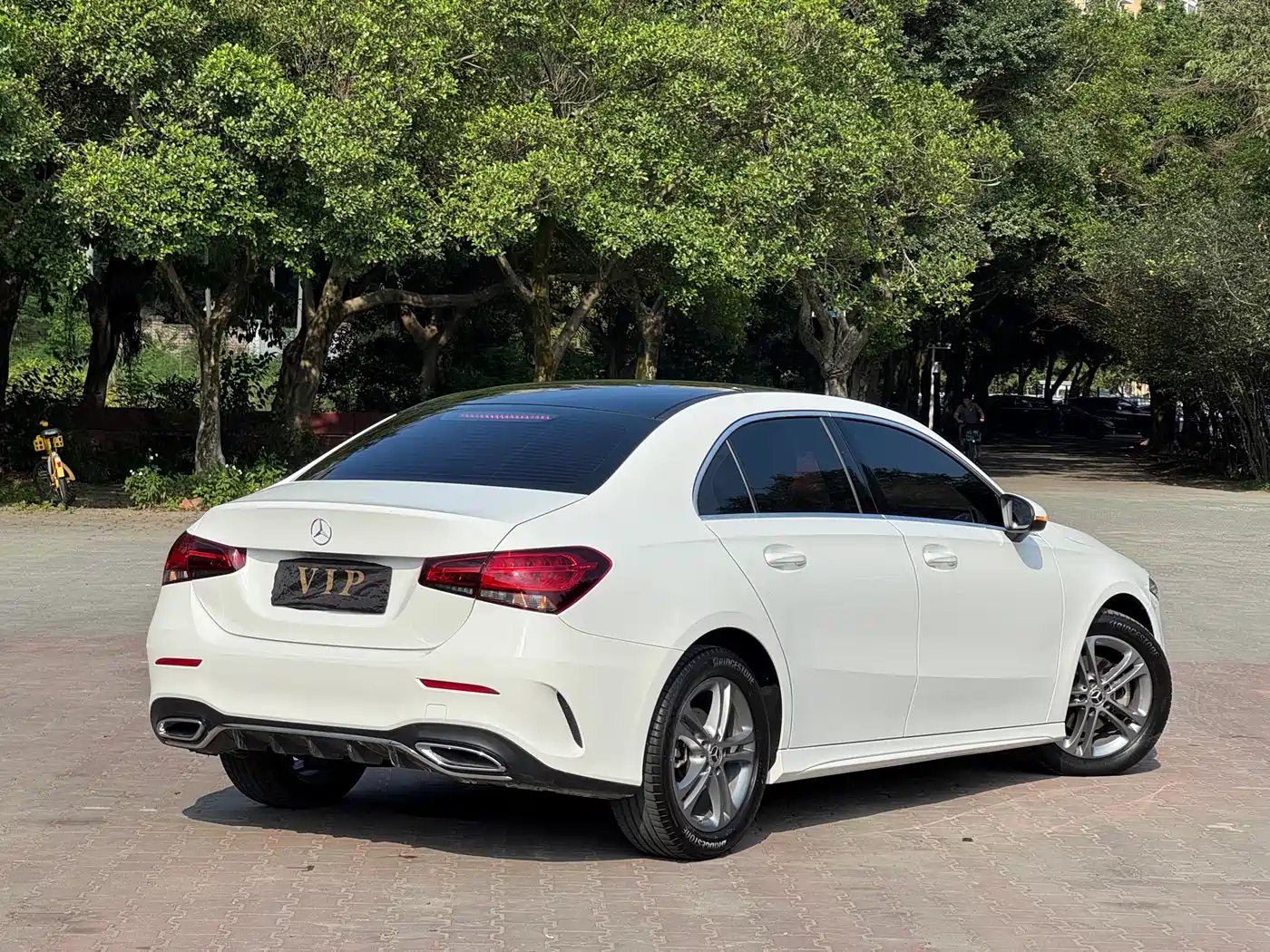 Mercedes-Benz A-Class 2022 A 180 L Sport Sedan фото 6