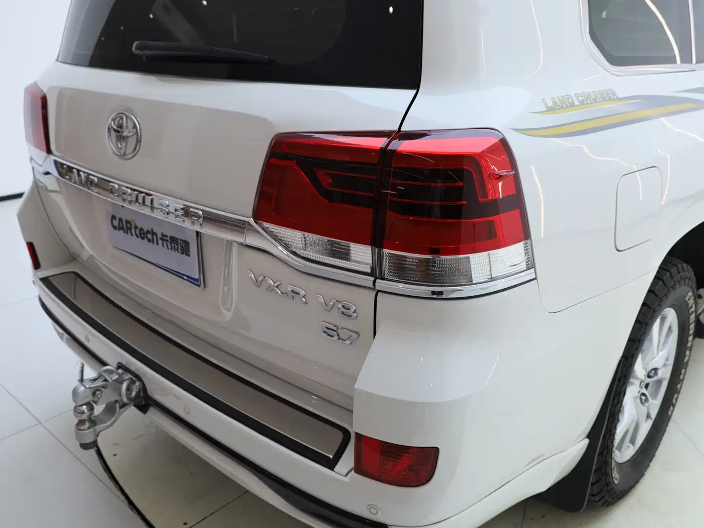 Toyota Land Cruiser 2013 2012 4.6L Automatic VX-R