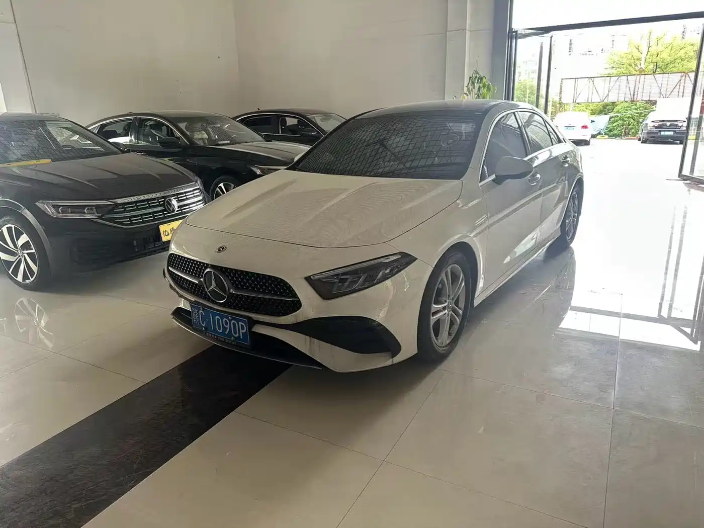 Mercedes-Benz A-Class 2023 A 180 L