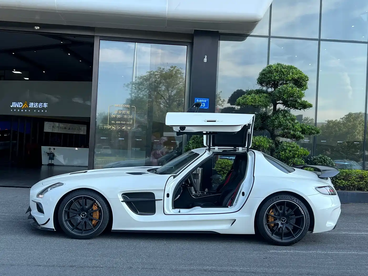 Mercedes-Benz SLS AMG 2014 Model SLS AMG Black Series фото 3