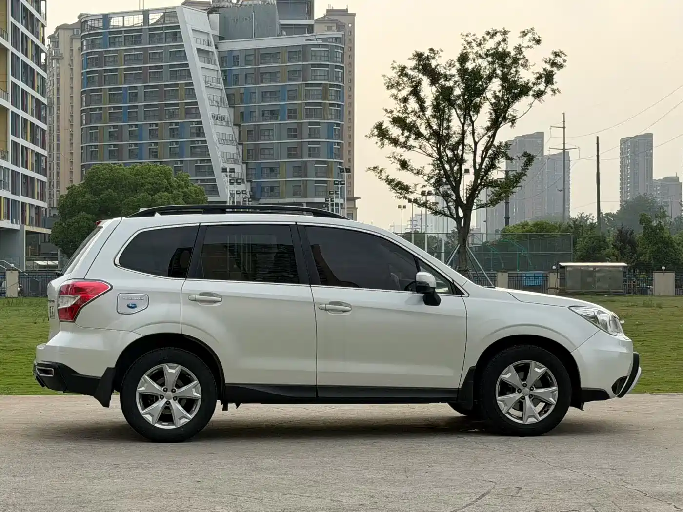 Subaru Forester 2013 2.5i Automatic Luxury Edition фото 7