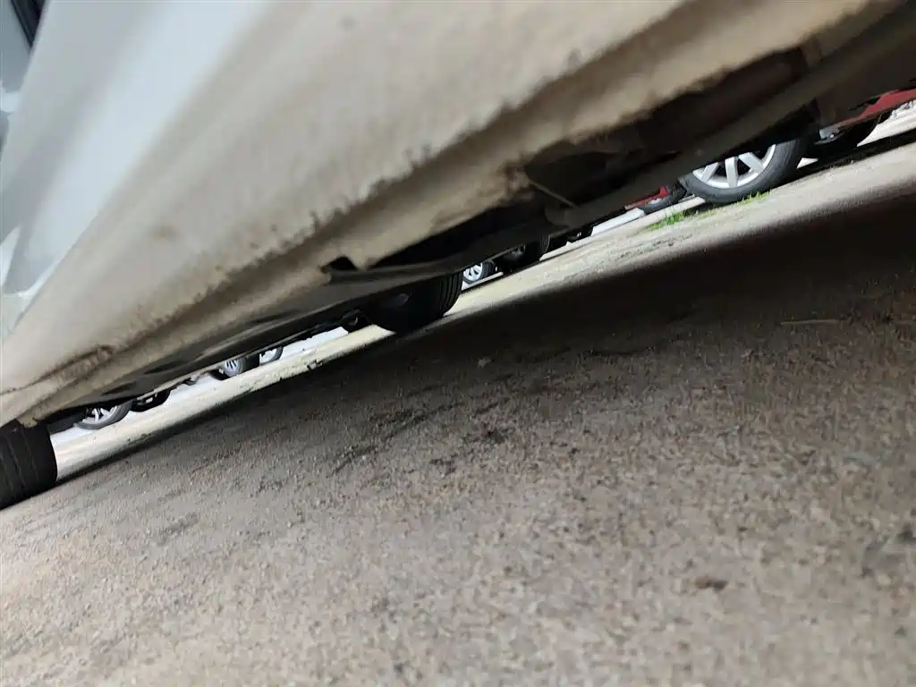 Volkswagen Sagitar 2018 1.6L Automatic Comfort фото 22