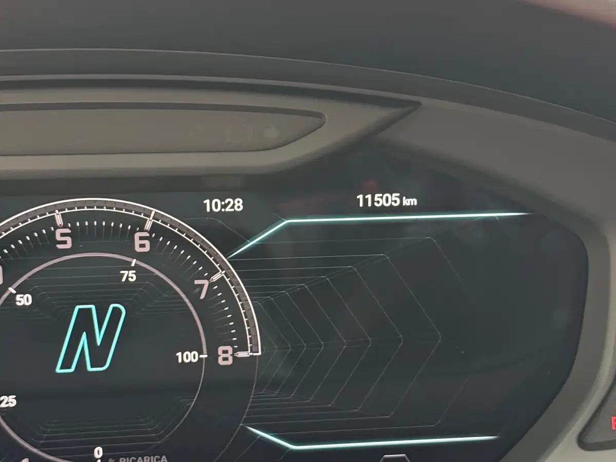 Lamborghini Urus SE 2025 4.0T Standard Edition фото 9