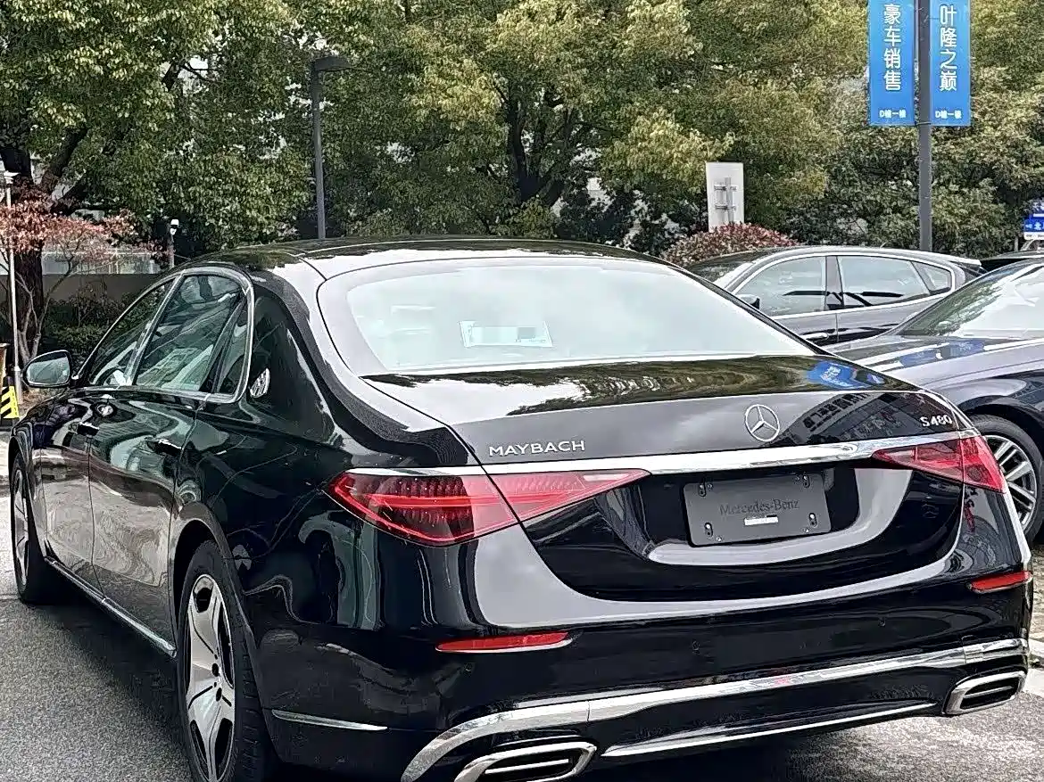 MERCEDES-BENZ MAYBACH S-CLASS