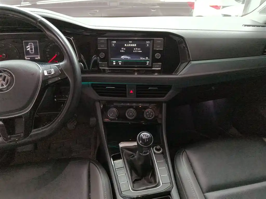 Volkswagen Sagitar 2019 200TSI Manual Comfort Edition China VI фото 13